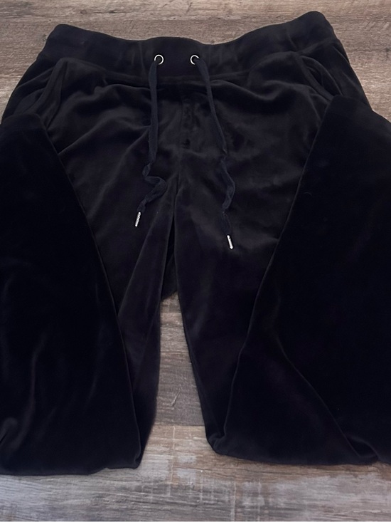 Gloria Vanderbilt Pants - Gloria Vanderbilt Black Velvet Lounge Pants with Purple Label
